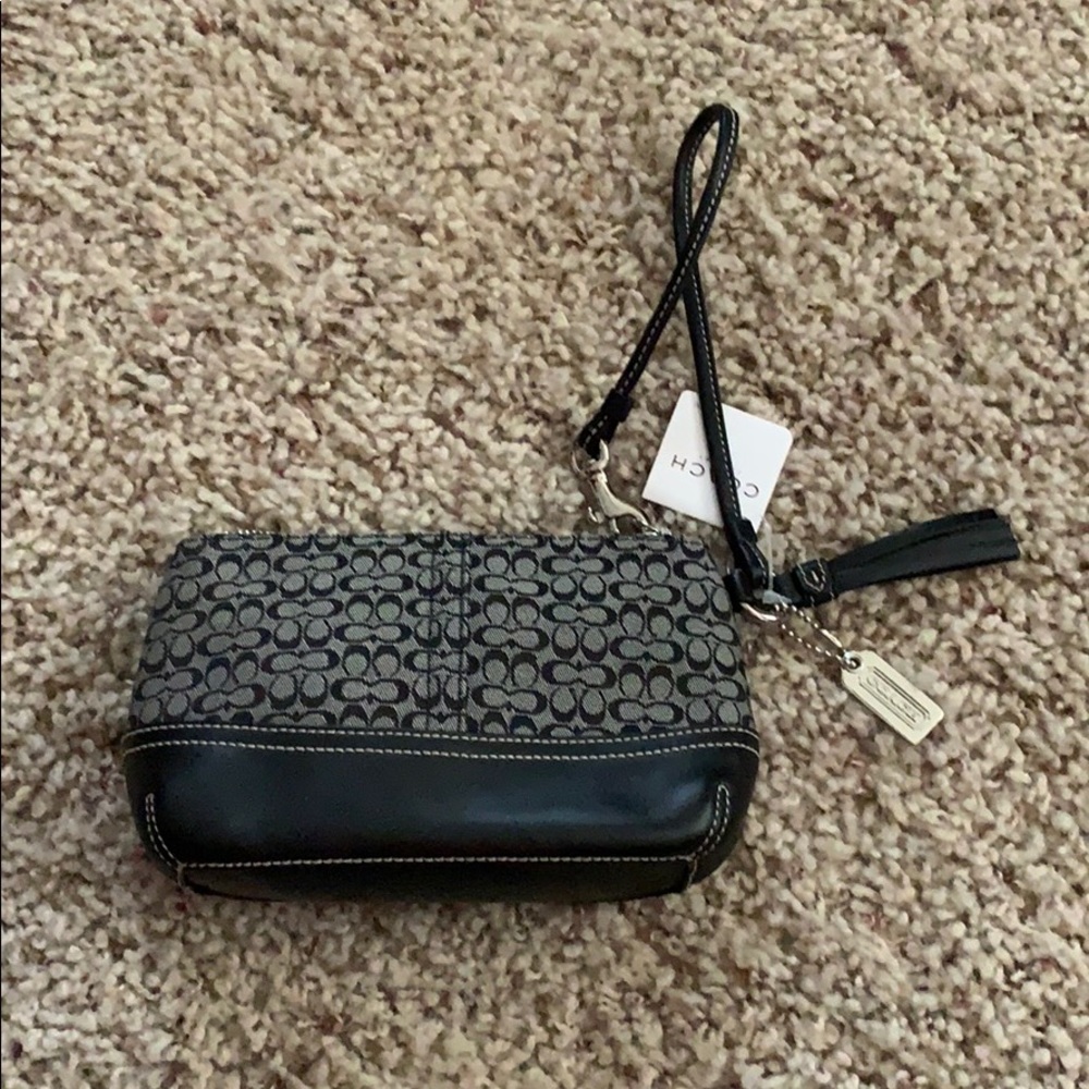 NWT Coach Wristlet with tassel & metal tag